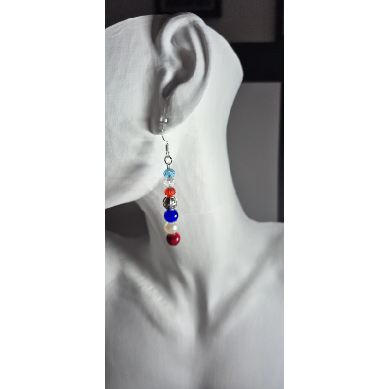 Collection Génération Patriote - Boucles d'oreilles – Montée de six perles bleu-blanc-rouge.