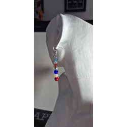 Collection Génération Patriote - Boucles d'oreilles – Montée de six perles bleu-blanc-rouge.